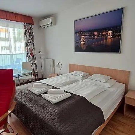 Corvina Hotel
